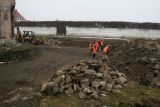 28. 2. 2013 - rozebírání konstrukcí břehu nádrže